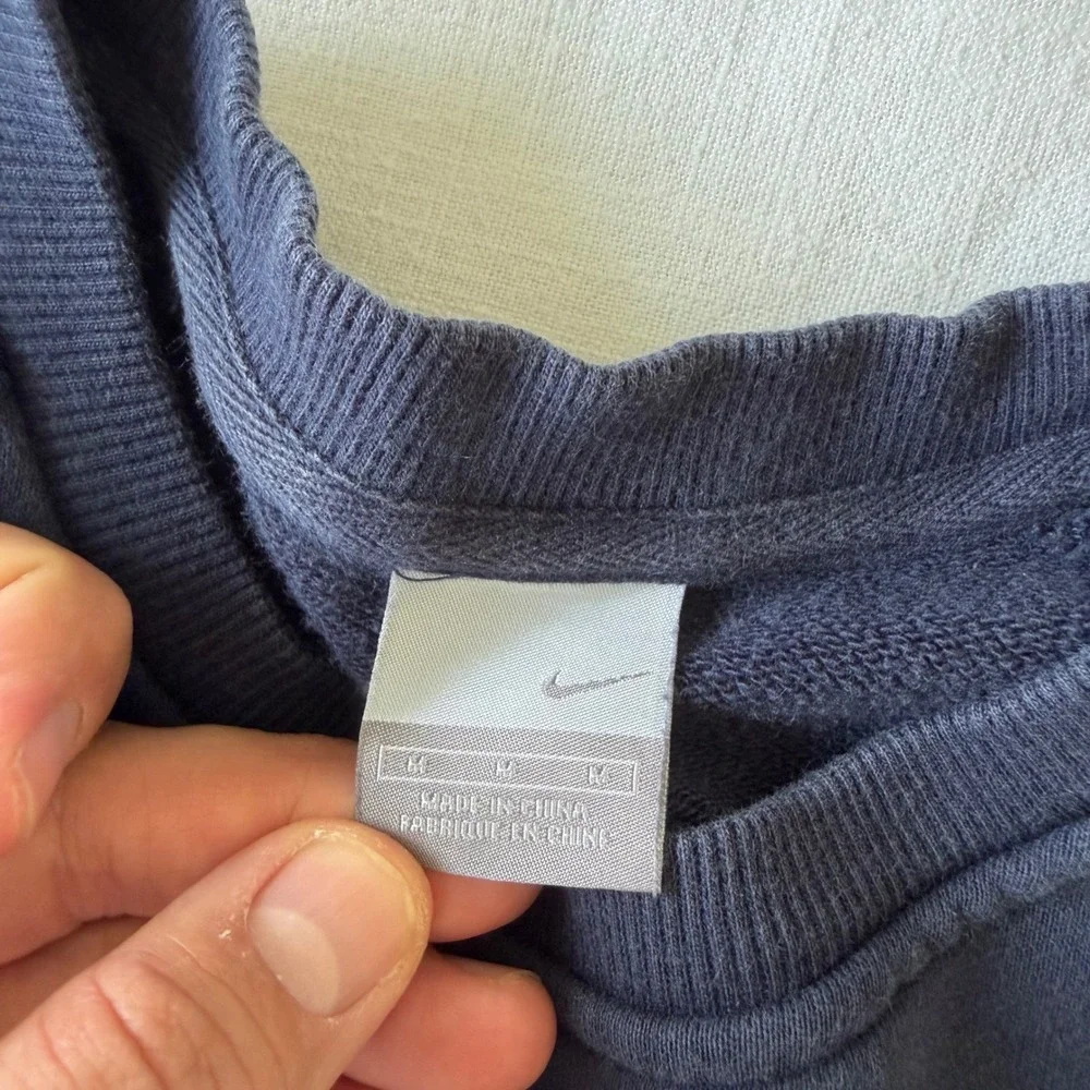 Nike Oregon Emerald Empire Athletic Navy Blue Crewneck Sweatshirt‎ Kids Medium